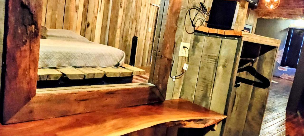 Hocking Hills Rusty Lofts Apartman Logan Kültér fotó